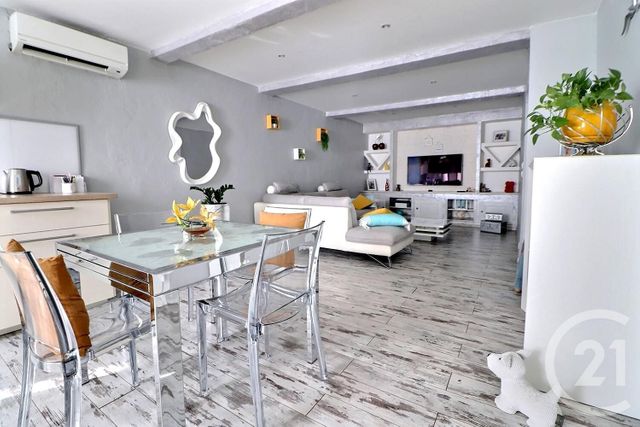 Appartement T3 à vendre - 3 pièces - 58 m2 - Roquebrune Sur Argens - 83 - PROVENCE-ALPES-COTE-D-AZUR