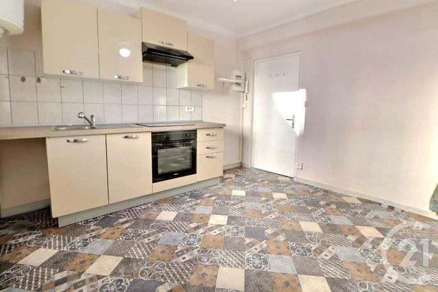 appartement - ST RAPHAEL - 83