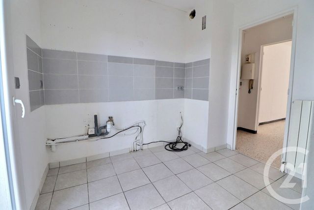 Appartement T3 &agrave; vendre - 3 pi&egrave;ces - 62,36 m2 - Frejus - 83 - PROVENCE-ALPES-COTE-D-AZUR