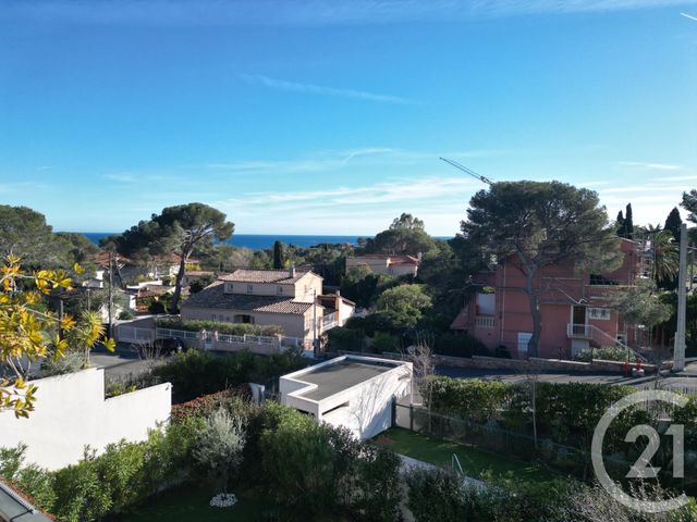 Appartement F4 &agrave; vendre - 4 pi&egrave;ces - 91,30 m2 - St Raphael - 83 - PROVENCE-ALPES-COTE-D-AZUR