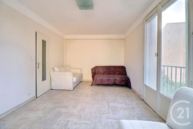 Appartement F1 &agrave; vendre - 1 pi&egrave;ce - 29,10 m2 - St Raphael - 83 - PROVENCE-ALPES-COTE-D-AZUR