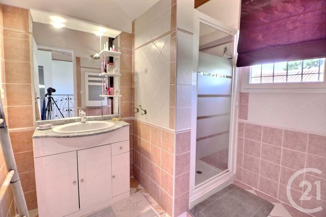 Maison &agrave; vendre - 4 pi&egrave;ces - 125 m2 - St Raphael - 83 - PROVENCE-ALPES-COTE-D-AZUR