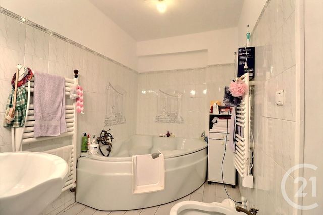 Maison &agrave; vendre - 8 pi&egrave;ces - 190 m2 - Fayence - 83 - PROVENCE-ALPES-COTE-D-AZUR