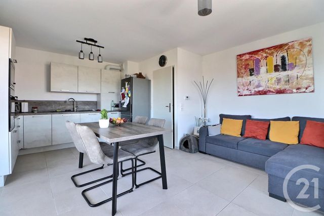 Appartement F2 &agrave; vendre - 2 pi&egrave;ces - 43,91 m2 - Puget Sur Argens - 83 - PROVENCE-ALPES-COTE-D-AZUR