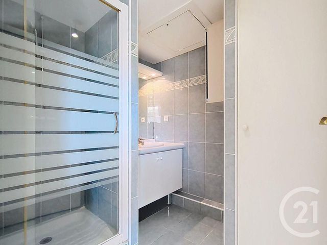 Appartement T4 &agrave; vendre - 4 pi&egrave;ces - 102,36 m2 - St Raphael - 83 - PROVENCE-ALPES-COTE-D-AZUR