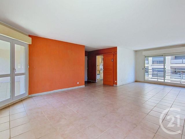 Appartement T4 &agrave; vendre - 4 pi&egrave;ces - 102,36 m2 - St Raphael - 83 - PROVENCE-ALPES-COTE-D-AZUR