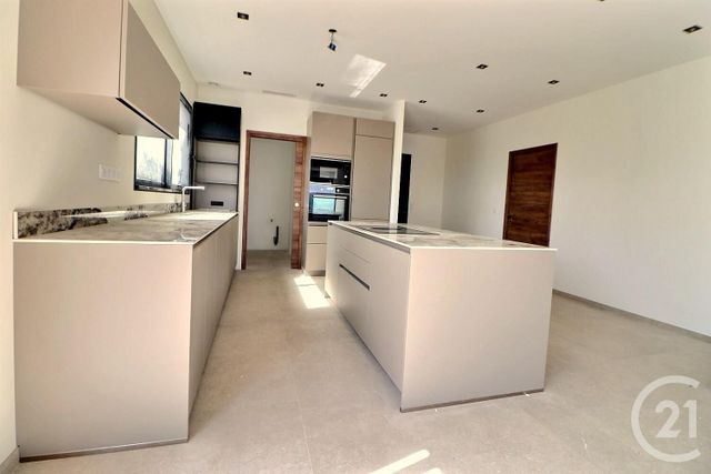 Maison &agrave; vendre - 4 pi&egrave;ces - 154 m2 - La Motte - 83 - PROVENCE-ALPES-COTE-D-AZUR