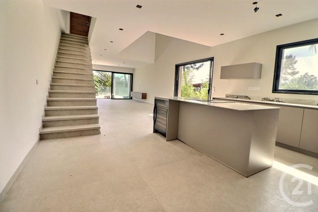 Maison &agrave; vendre - 4 pi&egrave;ces - 154 m2 - La Motte - 83 - PROVENCE-ALPES-COTE-D-AZUR