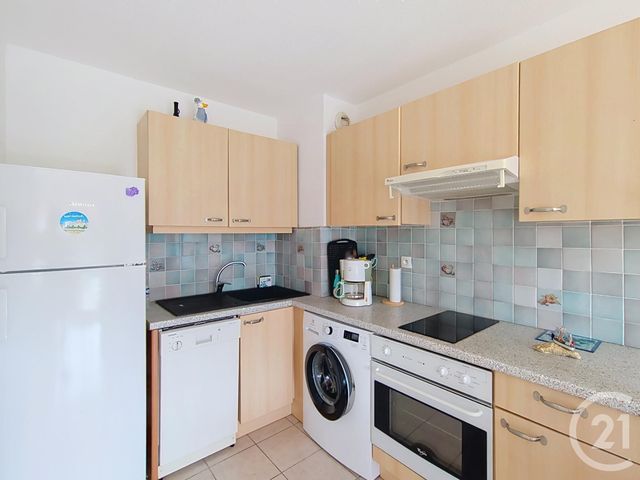 Appartement &agrave; vendre - 2 pi&egrave;ces - 30,66 m2 - St Raphael - 83 - PROVENCE-ALPES-COTE-D-AZUR