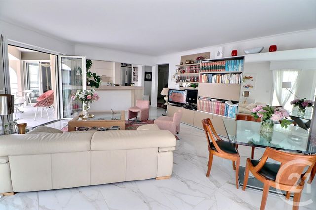 Appartement &agrave; vendre - 3 pi&egrave;ces - 95 m2 - St Raphael - 83 - PROVENCE-ALPES-COTE-D-AZUR