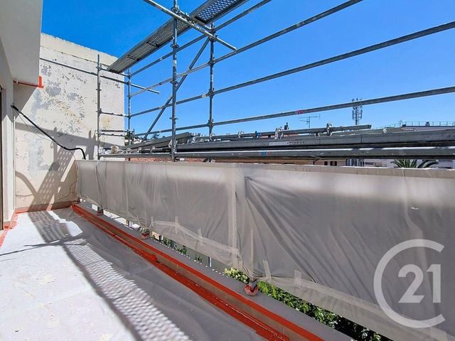 Appartement F3 &agrave; vendre - 3 pi&egrave;ces - 72,20 m2 - St Raphael - 83 - PROVENCE-ALPES-COTE-D-AZUR