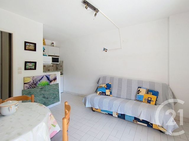Appartement &agrave; vendre - 2 pi&egrave;ces - 23,62 m2 - St Raphael - 83 - PROVENCE-ALPES-COTE-D-AZUR