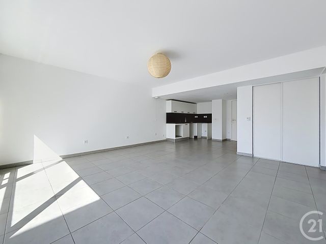 Appartement F2 &agrave; vendre - 2 pi&egrave;ces - 53,90 m2 - St Raphael - 83 - PROVENCE-ALPES-COTE-D-AZUR