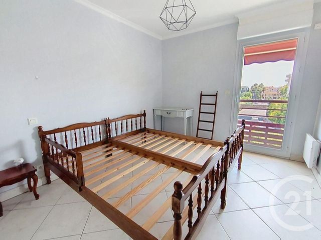 Appartement T3 &agrave; vendre - 3 pi&egrave;ces - 79,70 m2 - Frejus - 83 - PROVENCE-ALPES-COTE-D-AZUR