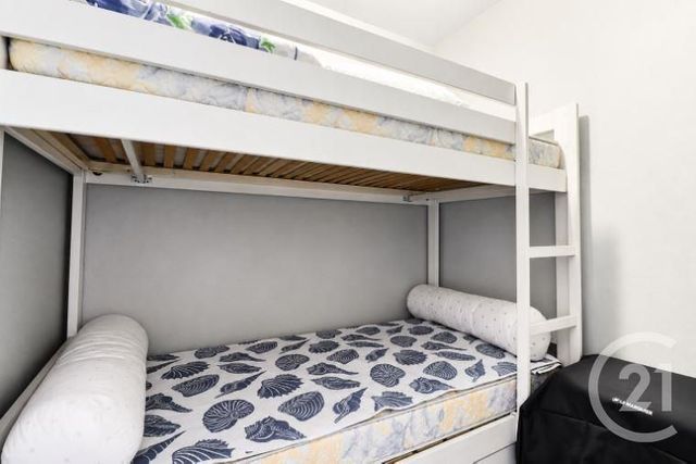 Appartement Studio Cabine &agrave; vendre - 1 pi&egrave;ce - 31,33 m2 - St Raphael - 83 - PROVENCE-ALPES-COTE-D-AZUR