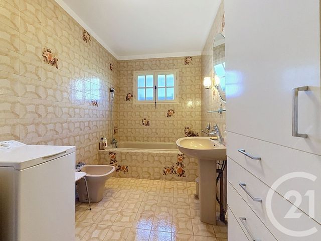 Maison &agrave; vendre - 6 pi&egrave;ces - 160 m2 - St Raphael - 83 - PROVENCE-ALPES-COTE-D-AZUR