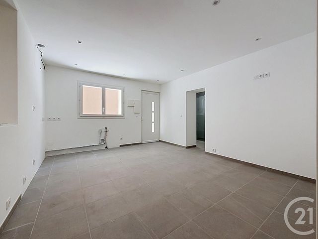 Appartement T2 &agrave; vendre - 2 pi&egrave;ces - 35 m2 - St Raphael - 83 - PROVENCE-ALPES-COTE-D-AZUR