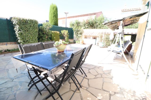 Maison &agrave; vendre - 3 pi&egrave;ces - 69,82 m2 - Frejus - 83 - PROVENCE-ALPES-COTE-D-AZUR
