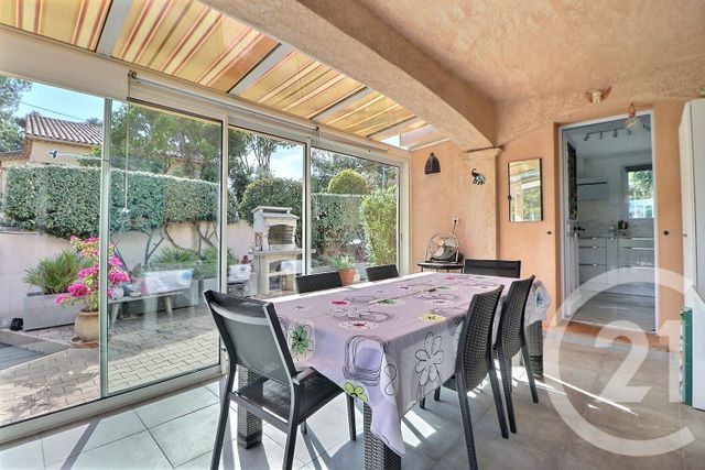 Maison &agrave; vendre - 5 pi&egrave;ces - 158,65 m2 - Frejus - 83 - PROVENCE-ALPES-COTE-D-AZUR