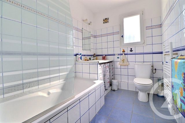 Maison &agrave; vendre - 5 pi&egrave;ces - 158,65 m2 - Frejus - 83 - PROVENCE-ALPES-COTE-D-AZUR
