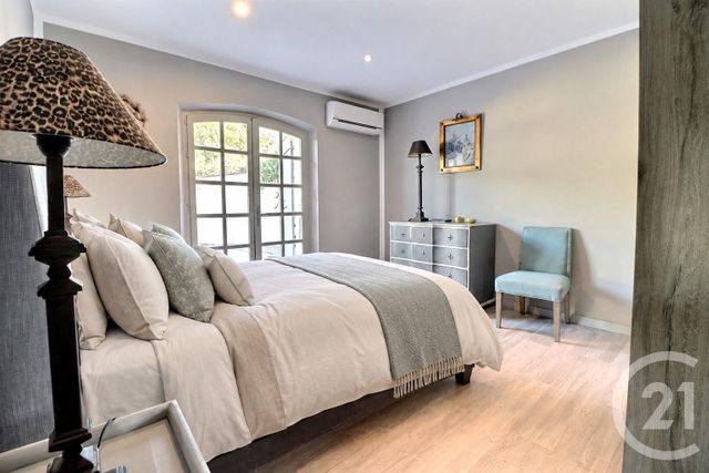 Maison &agrave; vendre - 7 pi&egrave;ces - 196 m2 - St Raphael - 83 - PROVENCE-ALPES-COTE-D-AZUR