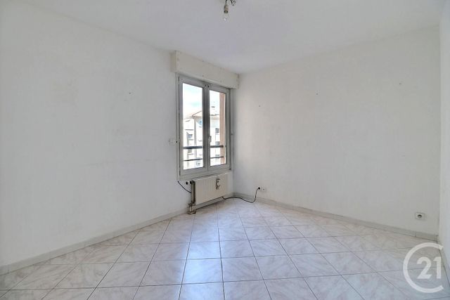 Appartement T3 &agrave; vendre - 3 pi&egrave;ces - 72 m2 - St Raphael - 83 - PROVENCE-ALPES-COTE-D-AZUR