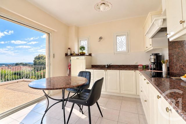 Maison &agrave; vendre - 6 pi&egrave;ces - 145 m2 - Frejus - 83 - PROVENCE-ALPES-COTE-D-AZUR