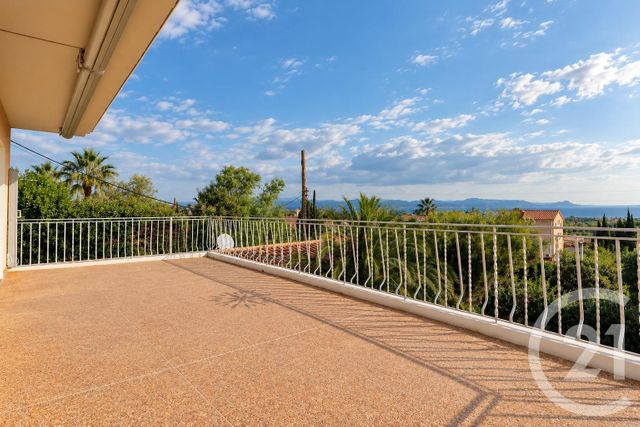 Maison &agrave; vendre - 6 pi&egrave;ces - 145 m2 - Frejus - 83 - PROVENCE-ALPES-COTE-D-AZUR