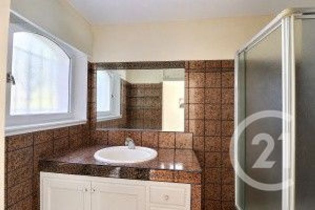 Maison &agrave; vendre - 5 pi&egrave;ces - 156,60 m2 - Frejus - 83 - PROVENCE-ALPES-COTE-D-AZUR