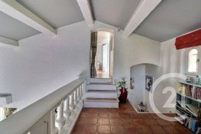 Maison &agrave; vendre - 5 pi&egrave;ces - 156,60 m2 - Frejus - 83 - PROVENCE-ALPES-COTE-D-AZUR