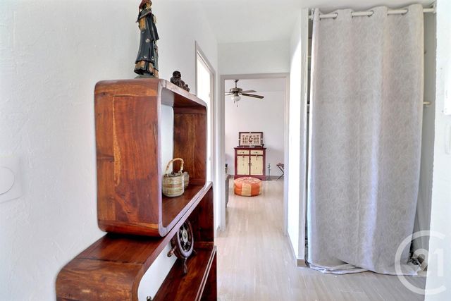Appartement T2 &agrave; vendre - 2 pi&egrave;ces - 39,93 m2 - St Raphael - 83 - PROVENCE-ALPES-COTE-D-AZUR