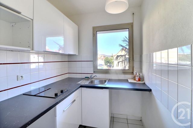 Appartement T2 &agrave; vendre - 2 pi&egrave;ces - 39,93 m2 - St Raphael - 83 - PROVENCE-ALPES-COTE-D-AZUR