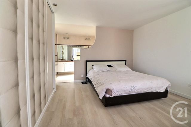 Maison &agrave; vendre - 6 pi&egrave;ces - 165 m2 - St Raphael - 83 - PROVENCE-ALPES-COTE-D-AZUR