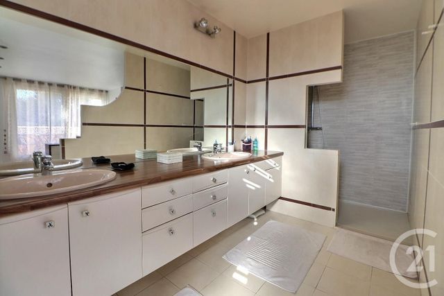 Maison &agrave; vendre - 6 pi&egrave;ces - 165 m2 - St Raphael - 83 - PROVENCE-ALPES-COTE-D-AZUR