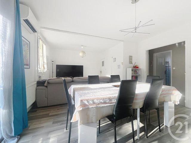Appartement T4 &agrave; vendre - 4 pi&egrave;ces - 84 m2 - St Raphael - 83 - PROVENCE-ALPES-COTE-D-AZUR