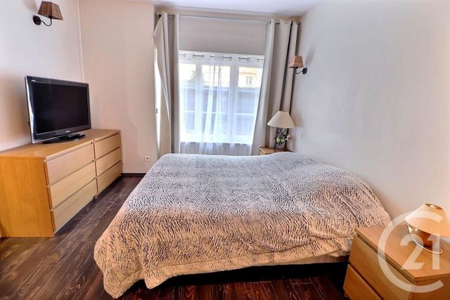 Appartement T4 &agrave; vendre - 4 pi&egrave;ces - 100,90 m2 - St Raphael - 83 - PROVENCE-ALPES-COTE-D-AZUR