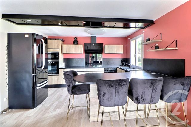 Appartement F3 à vendre - 3 pièces - 65 m2 - Frejus - 83 - PROVENCE-ALPES-COTE-D-AZUR