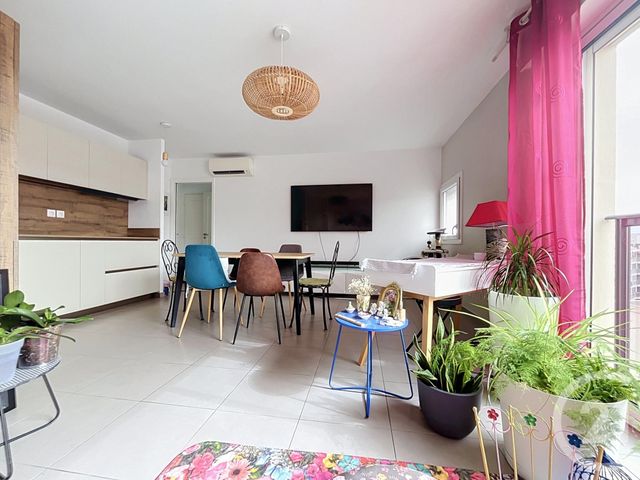 Appartement T2 &agrave; vendre - 2 pi&egrave;ces - 52,60 m2 - St Raphael - 83 - PROVENCE-ALPES-COTE-D-AZUR