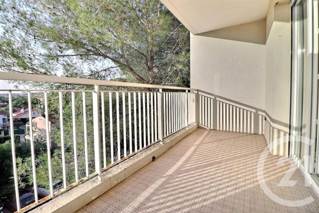 Appartement T3 &agrave; vendre - 3 pi&egrave;ces - 61,30 m2 - St Raphael - 83 - PROVENCE-ALPES-COTE-D-AZUR