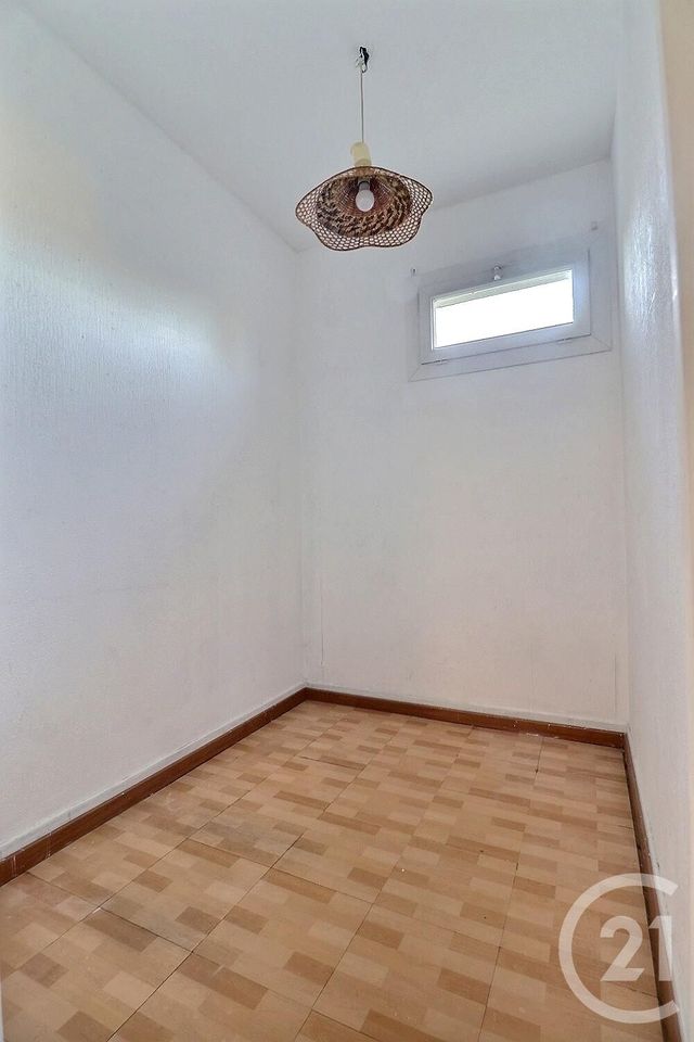 Appartement T3 &agrave; vendre - 3 pi&egrave;ces - 61,30 m2 - St Raphael - 83 - PROVENCE-ALPES-COTE-D-AZUR