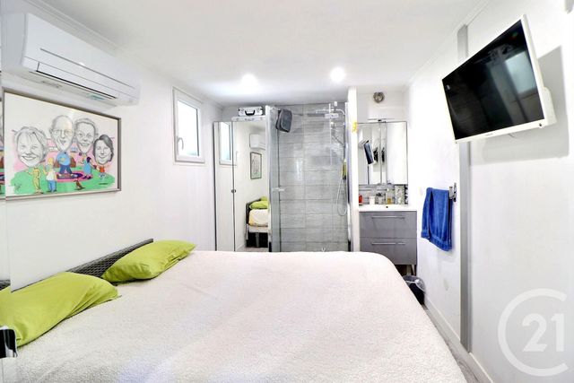 Appartement T3 &agrave; vendre - 3 pi&egrave;ces - 60 m2 - St Raphael - 83 - PROVENCE-ALPES-COTE-D-AZUR