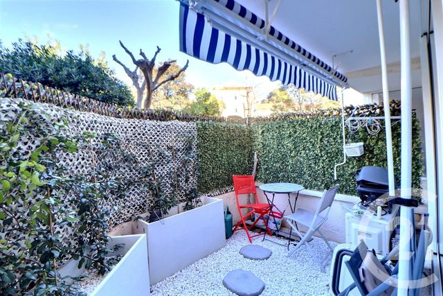 Appartement T3 &agrave; vendre - 3 pi&egrave;ces - 60 m2 - St Raphael - 83 - PROVENCE-ALPES-COTE-D-AZUR