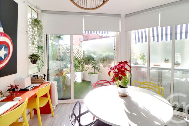 Appartement T3 &agrave; vendre - 3 pi&egrave;ces - 60 m2 - St Raphael - 83 - PROVENCE-ALPES-COTE-D-AZUR