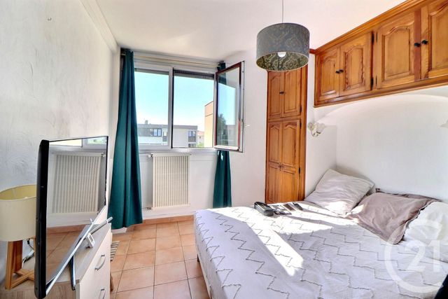 Appartement T4 &agrave; vendre - 4 pi&egrave;ces - 83,28 m2 - Frejus - 83 - PROVENCE-ALPES-COTE-D-AZUR