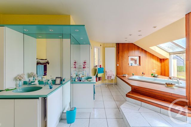 Maison à vendre - 6 pièces - 211,48 m2 - Vern Sur Seiche - 35 - BRETAGNE