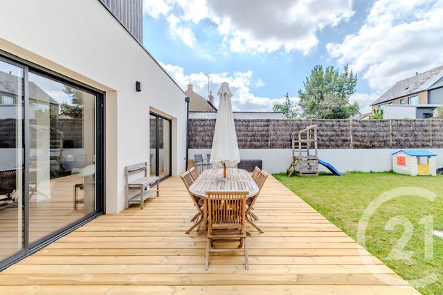 Maison à vendre - 7 pièces - 242 m2 - Rennes - 35 - BRETAGNE