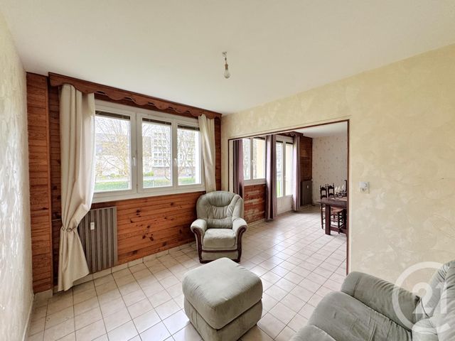 Prix immobilier ST JACQUES DE LA LANDE - Photo d’un appartement vendu