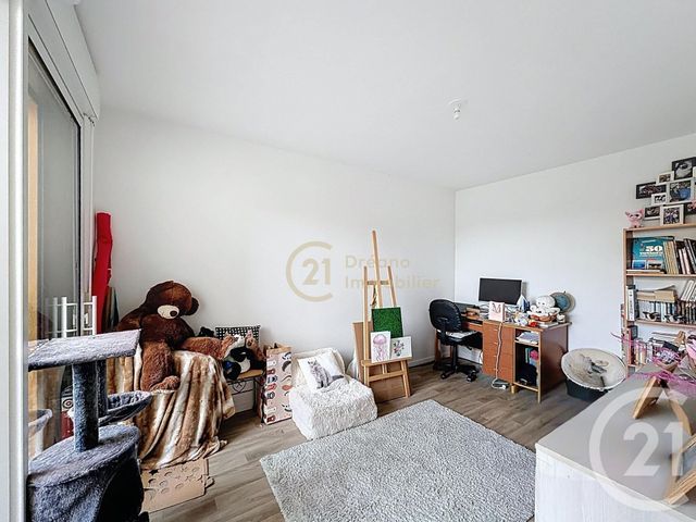 Appartement T4 &agrave; vendre - 4 pi&egrave;ces - 81 m2 - St Jacques De La Lande - 35 - BRETAGNE