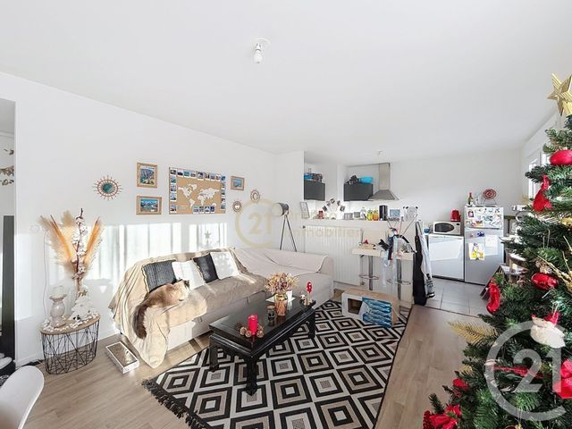 Appartement T4 &agrave; vendre - 4 pi&egrave;ces - 81 m2 - St Jacques De La Lande - 35 - BRETAGNE