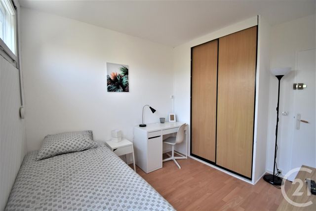 Appartement F5 &agrave; louer - 5 pi&egrave;ces - 93,38 m2 - Rennes - 35 - BRETAGNE